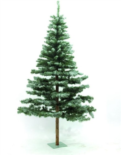 umělý vánoční stromek s kmenem z živého stromku